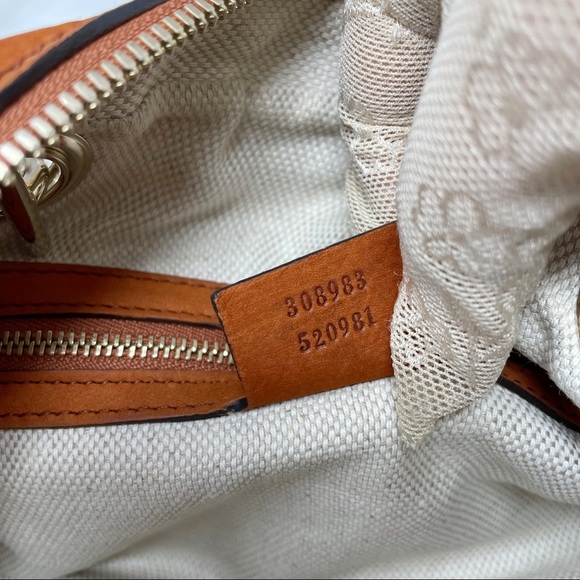 Gucci Nubuck Soho Chain Shoulder Bag - Picture 12 of 15